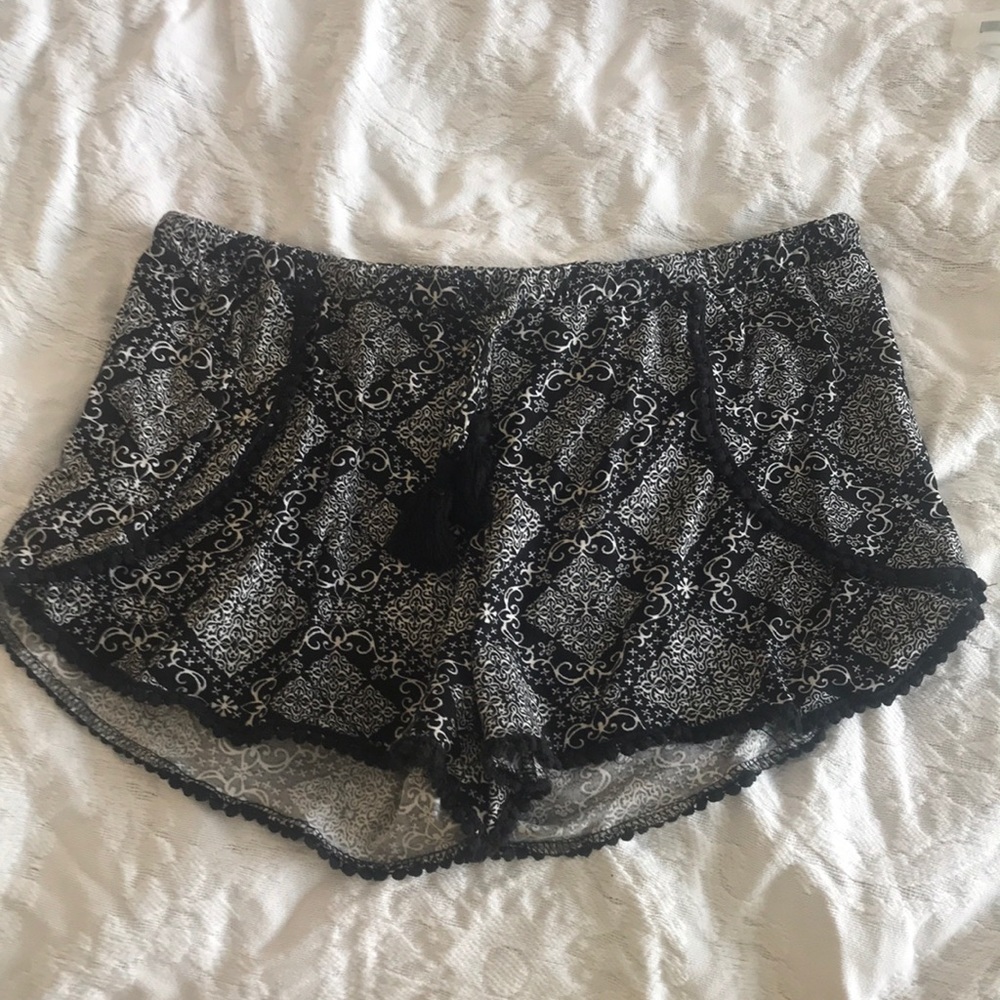 Hot Kiss soft cloth shorts